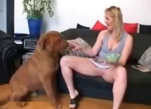 Great amateur bestiality action with a nice zoofil
